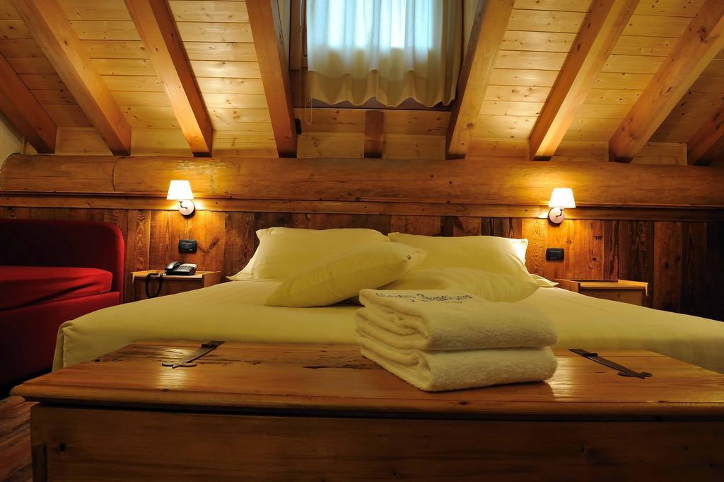 Ellex Eco Hotel Gressoney-la-Trinité Pokój zdjęcie